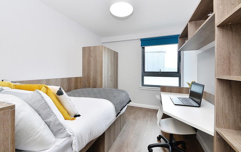 Gorgie Road, Gorgie, Edinburgh - Image 1